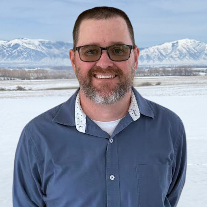 UIN Staff Photos - Austin Pettit-Science Teacher