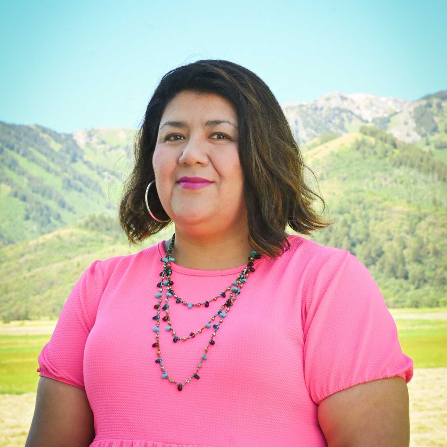 Liz Torres headshot